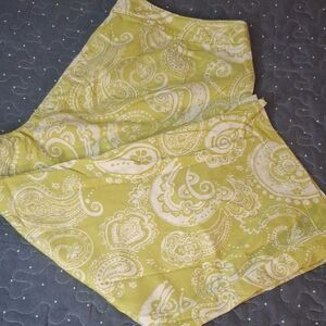 Chico's Lime Paisley Cropped pants size 1.5